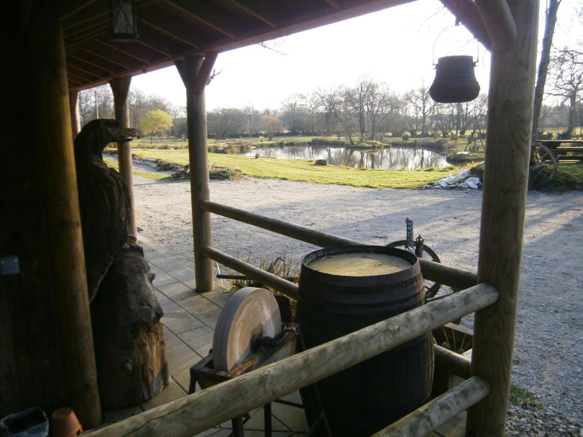 Chambre D'Hote Atypique "West Little Ranch" Chambre Amerindienne Guiscriff Dış mekan fotoğraf
